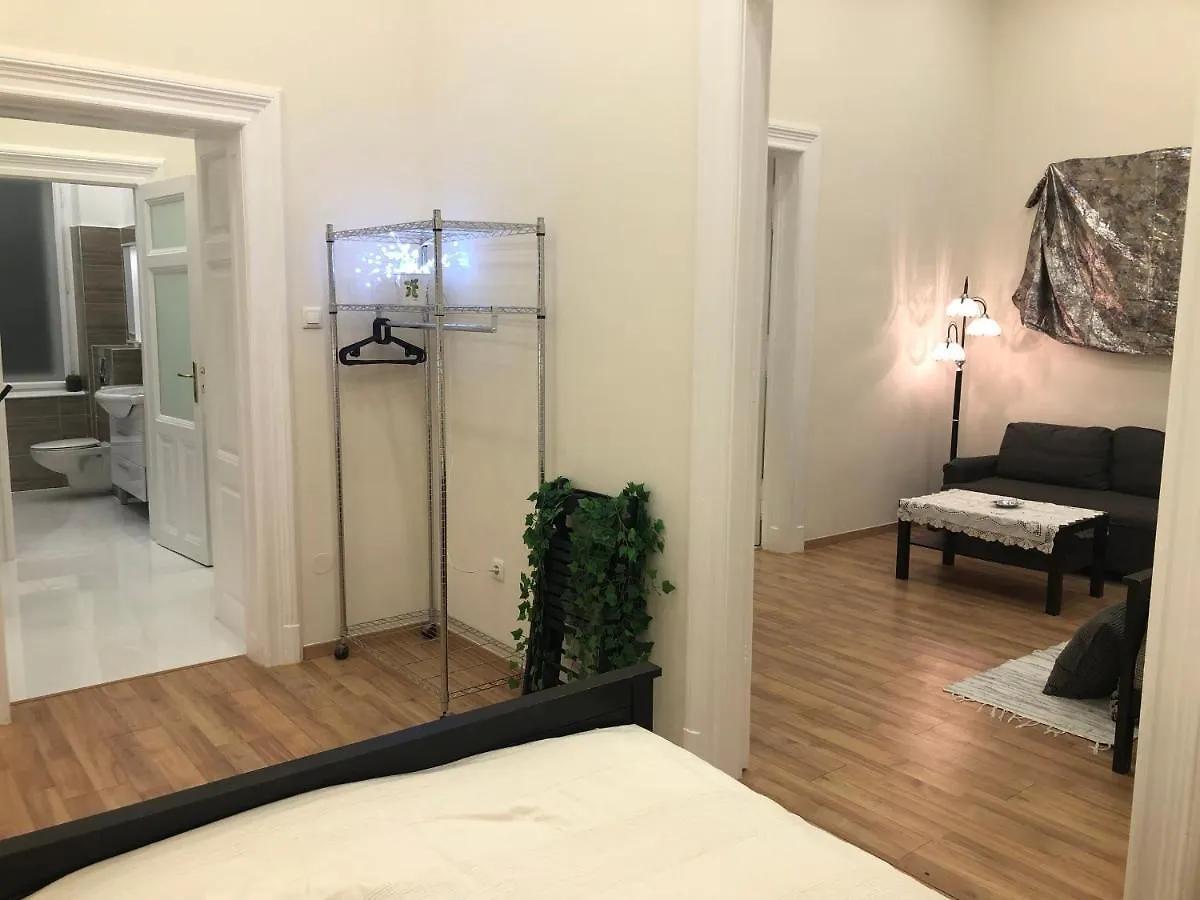 Dohany Central Apartment Budapest Hungary