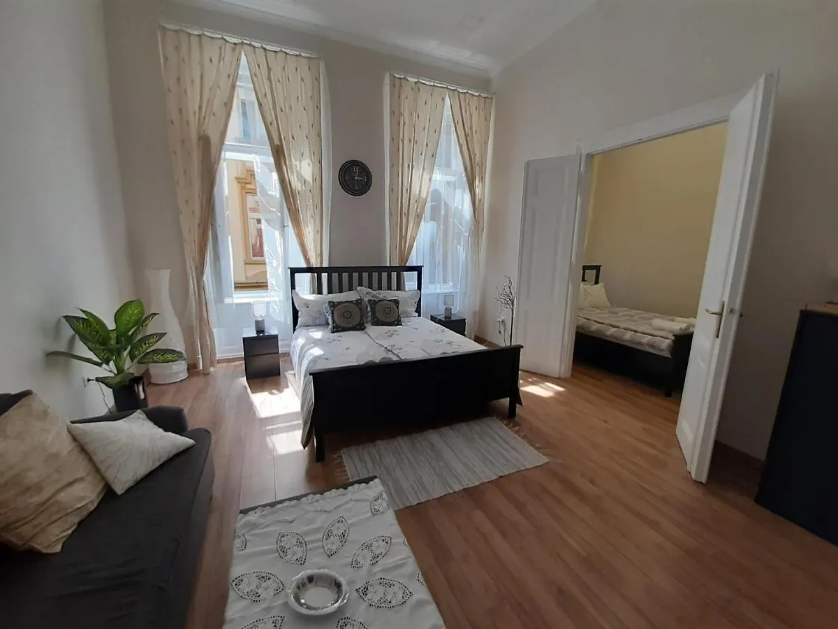 Dohany Central Apartment Budapest